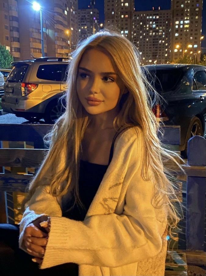 💋 Red isn’t just a color. It’s an attitude.