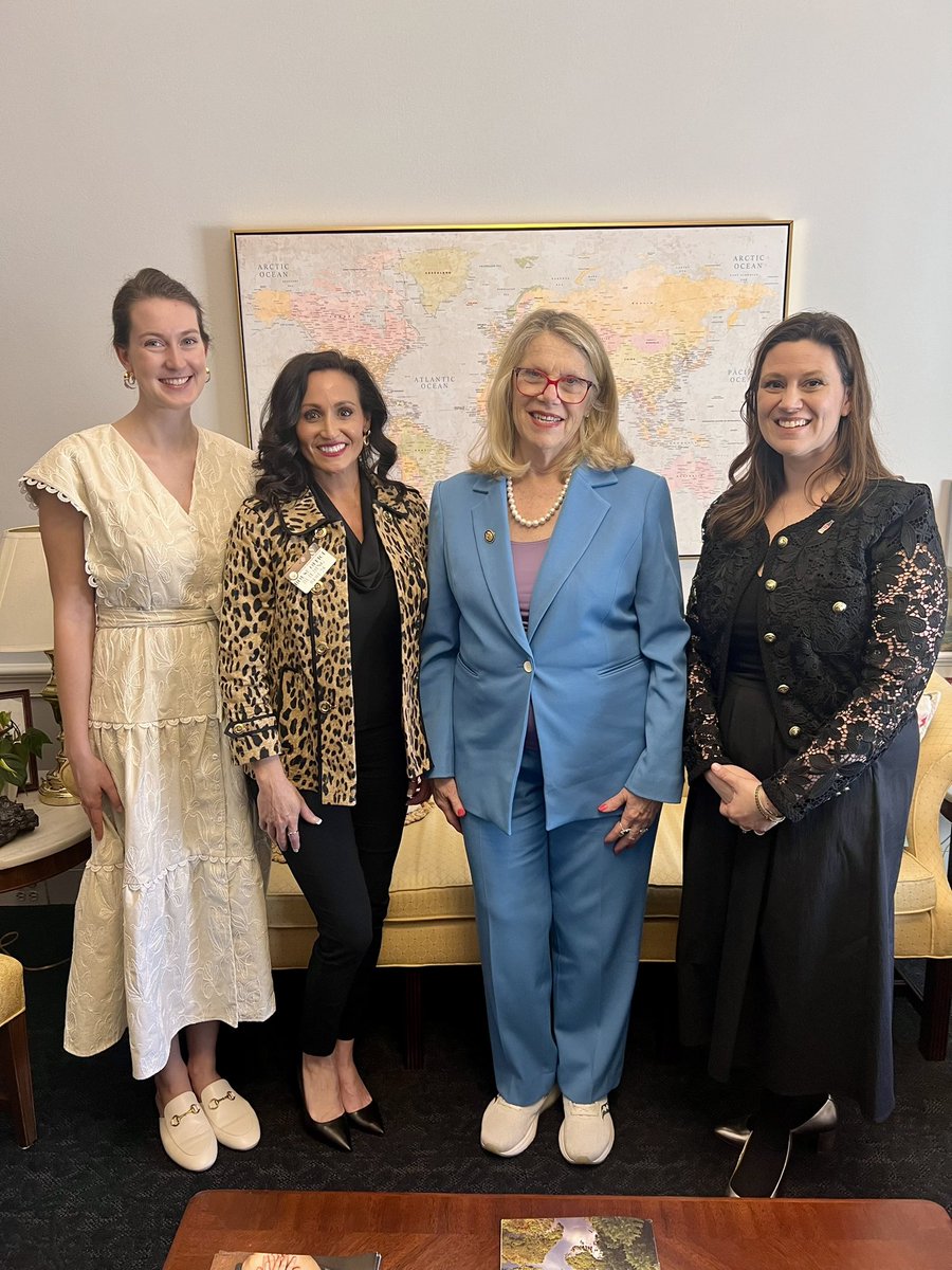 CokeCCBCC's tweet photo. What a week at @AmeriBev’s #ABAFlyIn! Our team has been busy meeting with legislators and industry leaders, sharing insights on our refreshing products. Beyond that, we’re here to show gratitude—to the lawmakers shaping policy and to our 17,000 dedicated Teammates who serve the communities across our 14-state territory each and every day!
Thank you to the lesiglators and their staff who have shared in these great conversations!
@SenThomTillis
@berniemoreno