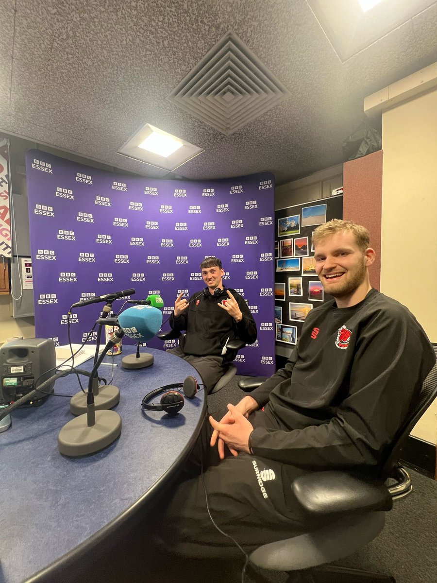 Essex Rebels Volleyball (@essexrebelsvb) on Twitter photo Both our men's and women's players joined the <a href="/BBCEssexSport/">BBC Sport Essex</a> show last night to discuss the upcoming <a href="/VballEngland/">Volleyball England</a> Final 4 this weekend!
➡️ Catch the full show with Warren here: bbc.co.uk/programmes/p0l…
A huge thank you to BBC Essex for having us!
#UpTheRebs #WeAreRebels Both our men's and women's players joined the <a href="/BBCEssexSport/">BBC Sport Essex</a> show last night to discuss the upcoming <a href="/VballEngland/">Volleyball England</a> Final 4 this weekend!
➡️ Catch the full show with Warren here: bbc.co.uk/programmes/p0l…
A huge thank you to BBC Essex for having us!
#UpTheRebs #WeAreRebels