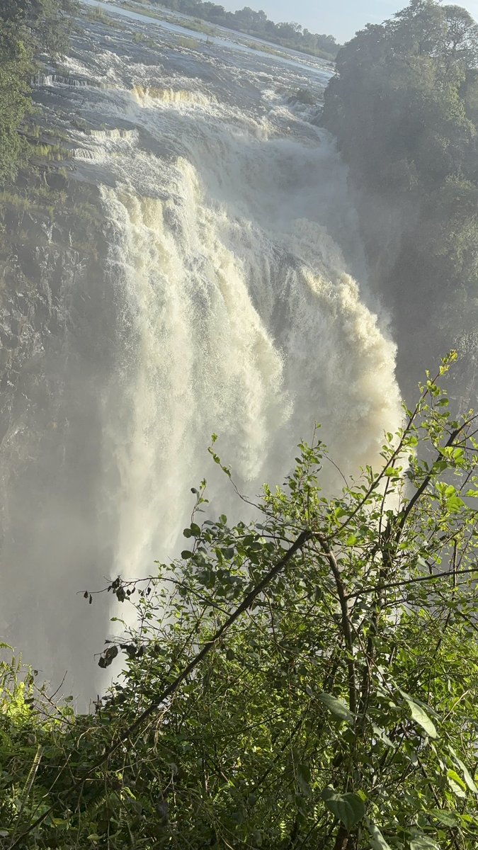 bonotours's tweet photo. Victoria falls March 2025 https://t.co/20S4uQQRWH