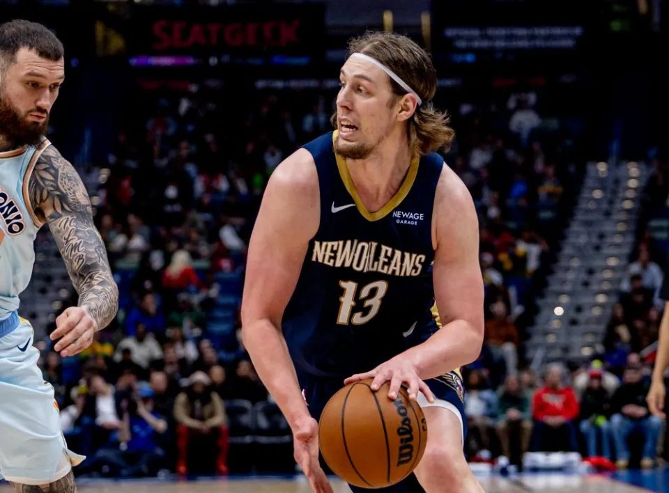 The Easiest UNDER of the Day 📉

Kelly Olynyk UNDER 12.5 Points
(-120, BetMGM)

Very tough matchup for him vs. LAC. Saw only 20 minutes last game in a very competitive game. Now, gets the Clippers in a game with a low total and a 17.5 Point Spread. Fade the man.

I have 1