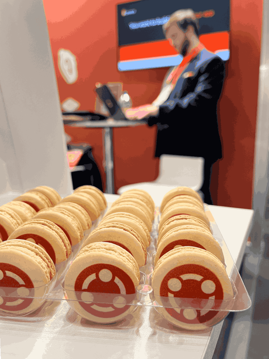 Canonical's tweet image. We’re all set and live at #KubeCon 🚀
The booth’s ready, the team’s here, and we’re excited to kick things off. Come by for expert insights, live demos, and great conversations, everything you need to fuel your curiosity.
Let’s connect!
📍#KubeCon | Booth S340
#OpenSource…
