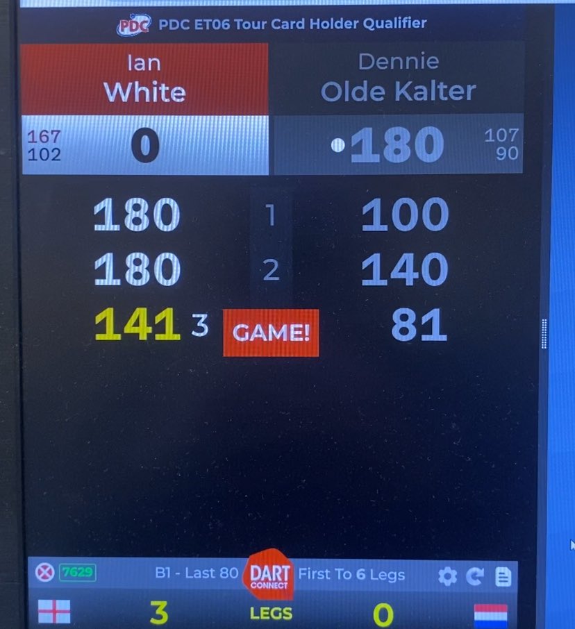 Jeremy__Bentham's tweet photo. I always try to catch @IanDiamondWhite games on this app if they aren’t showing a live stream - must have sat through 100’s of legs and finally caught him hitting a 9 darter on it!

Bang in form this week. Made a final, just qualified for ET05 earlier this aft and now a 9!! https://t.co/GRfIvnMPKX