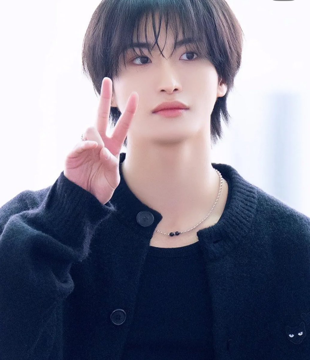 OnoseLena's tweet photo. @ATEEZofficialjp @ATEEZofficial @kqent Today Selfie Mode ~ All Follow ~ Seong Hwa ~ 🤣🤣🤣 #ATEEZ #ATINY #SEONGHWA #SEONGHWAWORLD #ISABELMARANT #SONGZIO #ZZERObySONGZIO #selfie #Ateezcollection https://t.co/iKYd8JCHuv