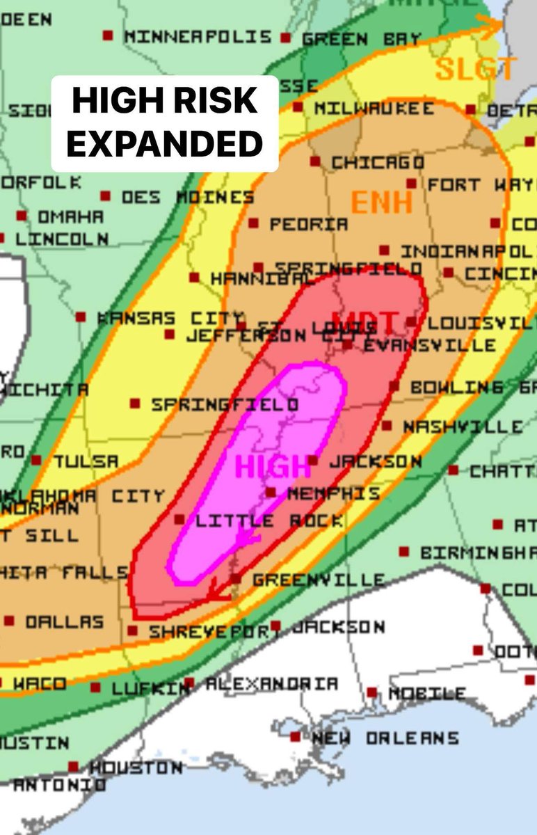 ReedTimmerUSA's tweet photo. HIGH RISK expanded south through much of eastern Arkansas back to nearly Little Rock!

Tornado outbreak expected today including multiple EF3+ tornadoes. Memphis to Paducah included.

This is the real deal folks. Stay tuned to severe weather watches and warnings and have a family severe weather plan ready to go in this entire massive warm sector.