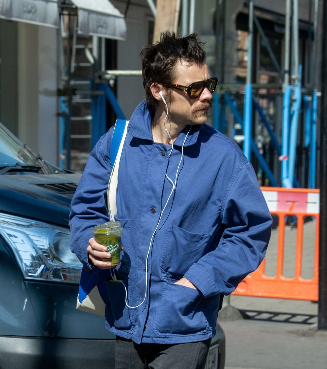 Harry out and about in London - April 2