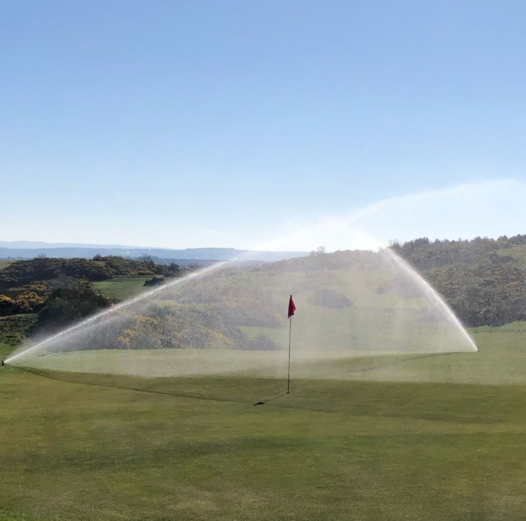 Perfect morning for spraying, 27 greens sprayed and watered in by lunchtime, must thank Kenny <a href="/GroGreenLtd/">groGreen</a> for the backup getting the products on site late yesterday afternoon, fantastic service and much appreciated 🤝