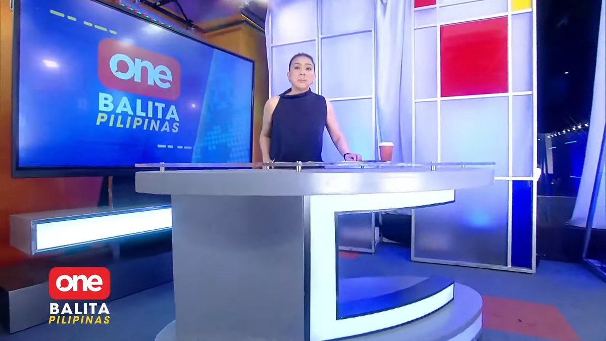 ralphierce's tweet image. Same angle can also be seen during Jannie Alipoon&apos;s showbiz segments on #FrontlineTonight, #OneBalitaPilipinas with Cheryl Cosim, and #FrontlineWeekend during Jes Delos Santos&apos; time on camera.