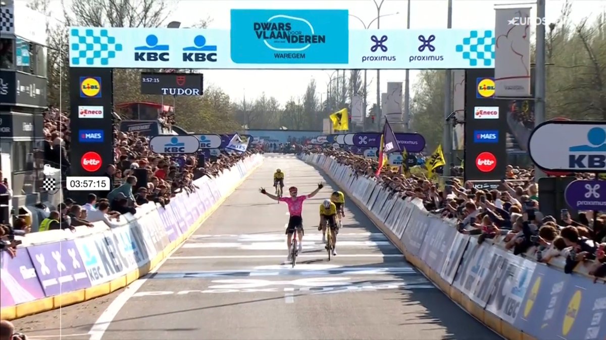 MAIS QU'EST-CE QU'ON VIENT DE VOIR LÀ ????!!!!