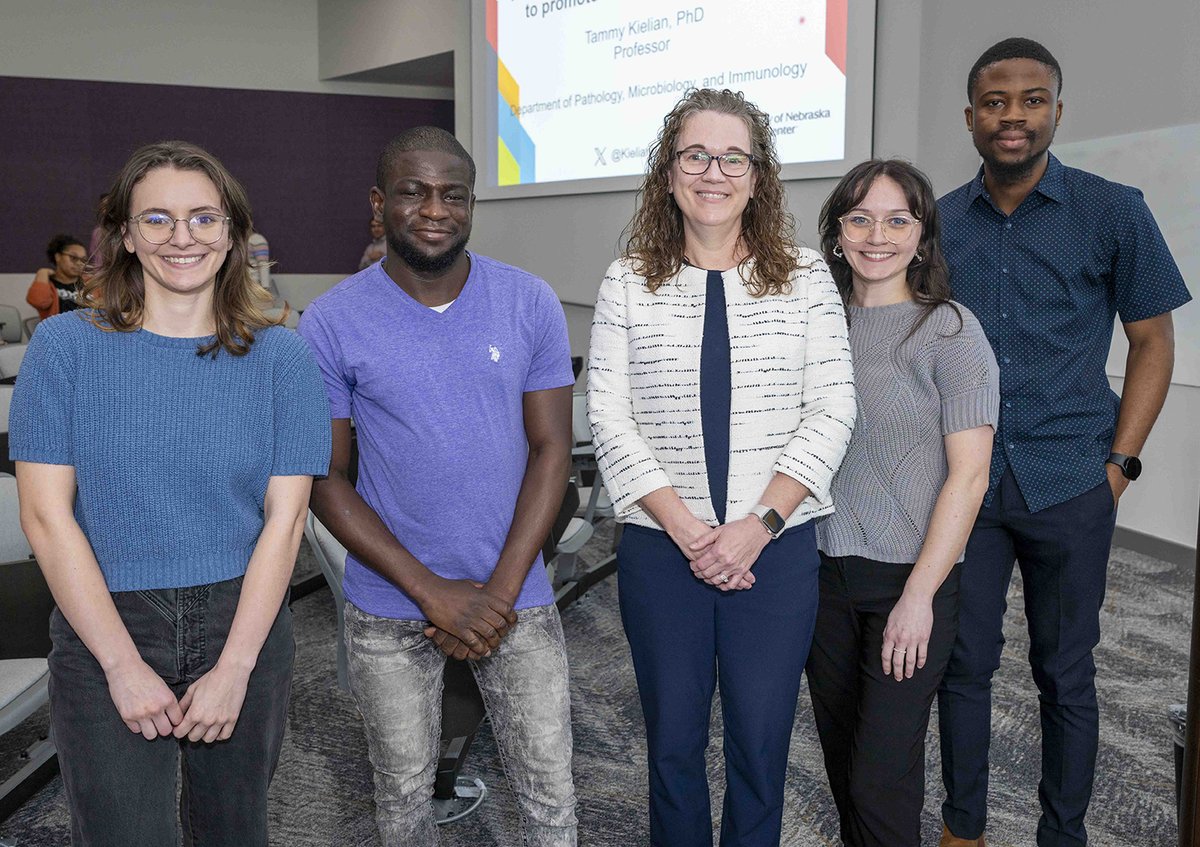 Tammy Kielian (@kielianlab) on Twitter photo So honored to have been selected by the graduate students in the Dept. of Microbiology and Immunology <a href="/LSU/">LSU</a> Health Shreveport as the 2025 Graduate Student Distinguished Lecturer! I thoroughly enjoyed my visit! <a href="/VicDFilly/">Victoria D Filloon</a> <a href="/_ifemii/">Nezer_</a> <a href="/ArinolaIyanu/">Arinola Ridwan Iyanu</a> So honored to have been selected by the graduate students in the Dept. of Microbiology and Immunology <a href="/LSU/">LSU</a> Health Shreveport as the 2025 Graduate Student Distinguished Lecturer! I thoroughly enjoyed my visit! <a href="/VicDFilly/">Victoria D Filloon</a> <a href="/_ifemii/">Nezer_</a> <a href="/ArinolaIyanu/">Arinola Ridwan Iyanu</a>