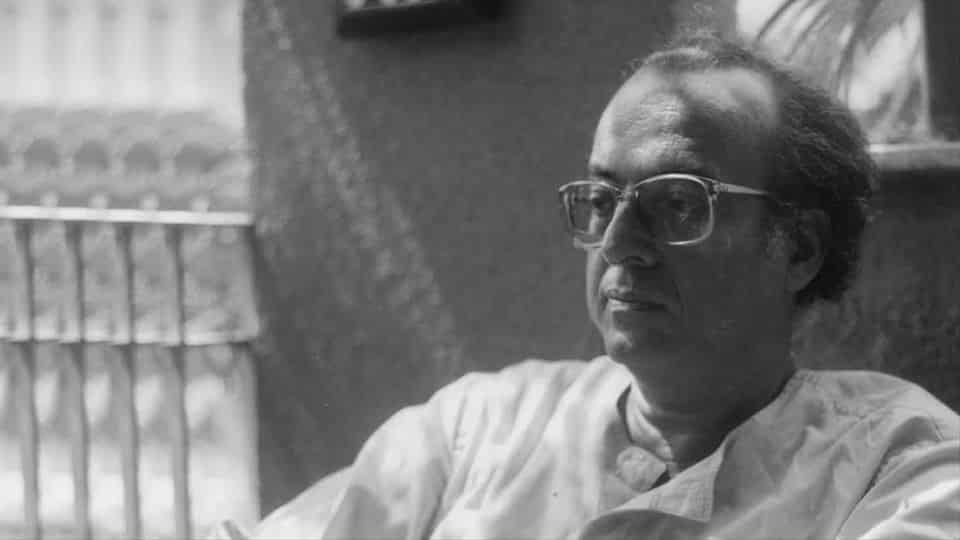 ان عوامل بقاء دوله الكيان المحتل كلها خارجيه واستمرار بطشها وعربدتها بالمنطقه وقد لخصها رحمه الله عليه دكتور عبد الوهب المسيري في سببين
الدعم الامريكي والغربي بلاحدود والغياب العربي بلا حدود
فالي حين زوال احد السببين فليلهم اهل فلسطين الصبر علي البلاء
#رفح_تباد 
#غزه_تحت_القصف