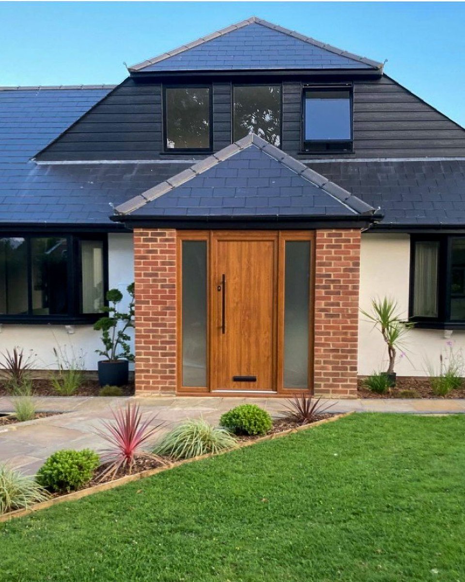 Do you need planning permission for a new porch? More in our latest blog post. and thanks to @newlitehome for the images, and who are expert installers of porches.  
buff.ly/CaDLx4e