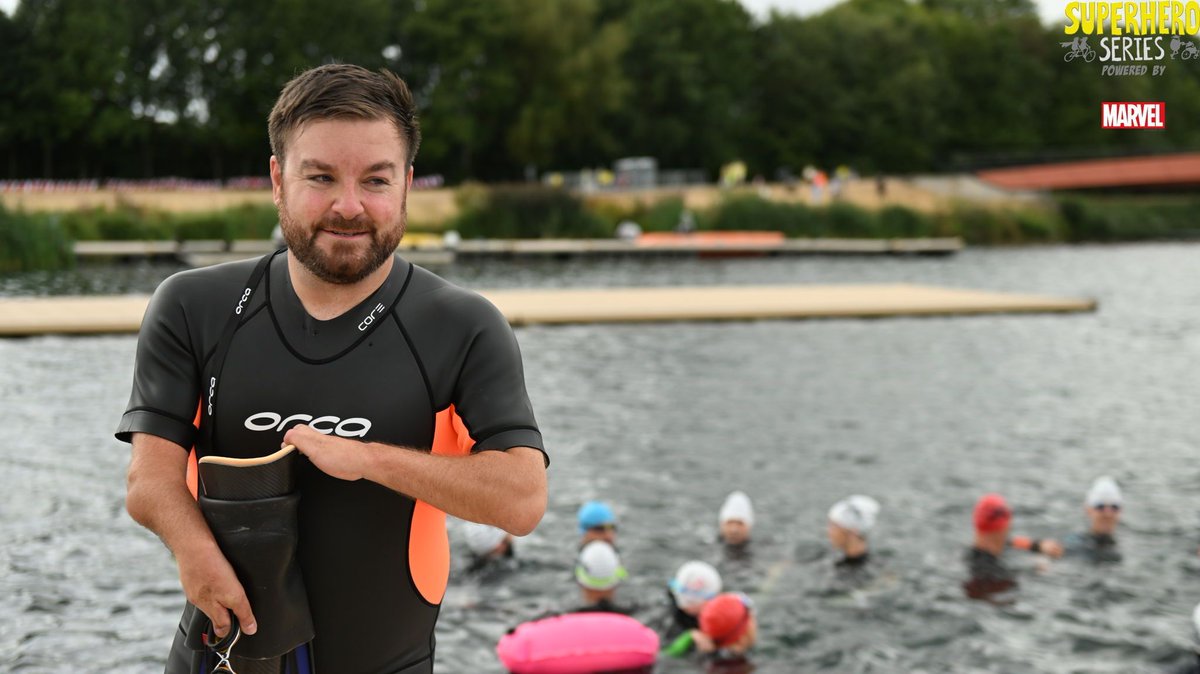 POW!! Got a minute? Enter our competition to gain a chance to unite with the awesome Alex Brooker at Superhero Tri! superheroseries.co.uk/celebrity-team…