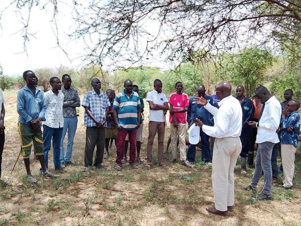 NNorthrift's tweet photo. @KenyaNCCK for #wananchi.

 @NNorthrift49205 drilling borehole for residents of @turkana providing clean water for domestic use, small scale farming and clean water to livestock.

#AccessToWater #sustainablefarming 
#SustainableLiving 
#TransformingLives https://t.co/Xp37DGQQwh