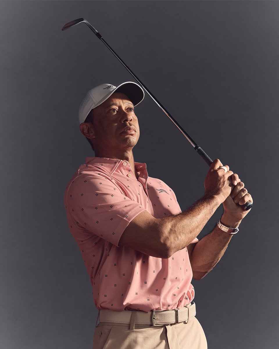 Legacy. Craftsmanship. Passion. The Azalea Gold Collection celebrates golf's most revered spring tradition and the spirit of competition that defines legendary victories. Available now: sundayred.com/featured/colle… #SunDayRed