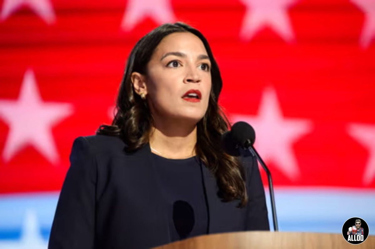 gypsyglampin's tweet photo. AOC has no excuse for why her family has been cashing her dead Grandmother's Social Security checks for a decade and a half:

"We must have just overlooked it."

They overlooked a $3,400 deposit from the SSA every month for 14 and a half years?

Sounds likely. https://t.co/v7iY7yp73C
