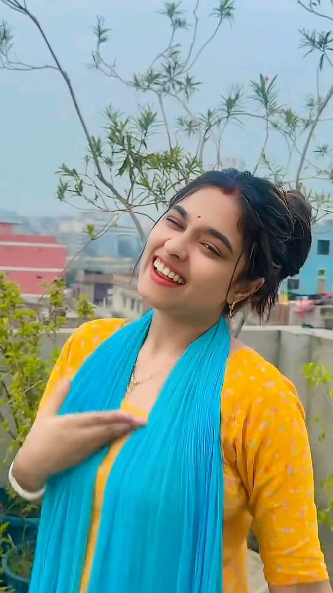 গৌরী মনি tweet media