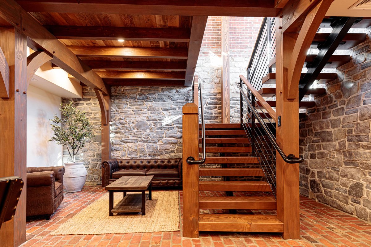 QuarryViewBG's tweet photo. Our campus not only showcases our craftsmanship, but was constructed to serve as a sanctuary where employees thrive—thanks to abundant natural light and the thoughtful integration of biophilic design. This a place where productivity, motivation, and health come together! https://t.co/AbJQor2CMa