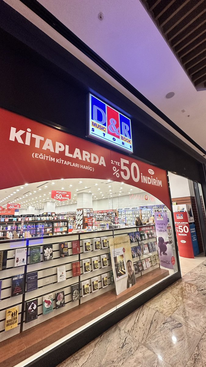 aysekesir's tweet photo. En güzel hediye kitap...
Bayram tatili bitmeden yeni hediyeler vermek için biraz kitap almak iyi gelir.

#MilliZarar a izin vermeyelim. 
#MilliDestekVakti 🇹🇷 https://t.co/3dkEXuHQbF