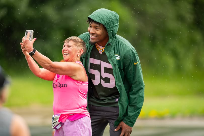 Rain, schmain -- it's time to train! Join us for today's training run/walk, sponsored by Breakthrough, at 6 p.m. at Bellin Health Titletown. Distances are 1.5 and 2 miles.

(Fun rhymes aside, the forecast looks drier later in the day -- so be sure to join us then!)