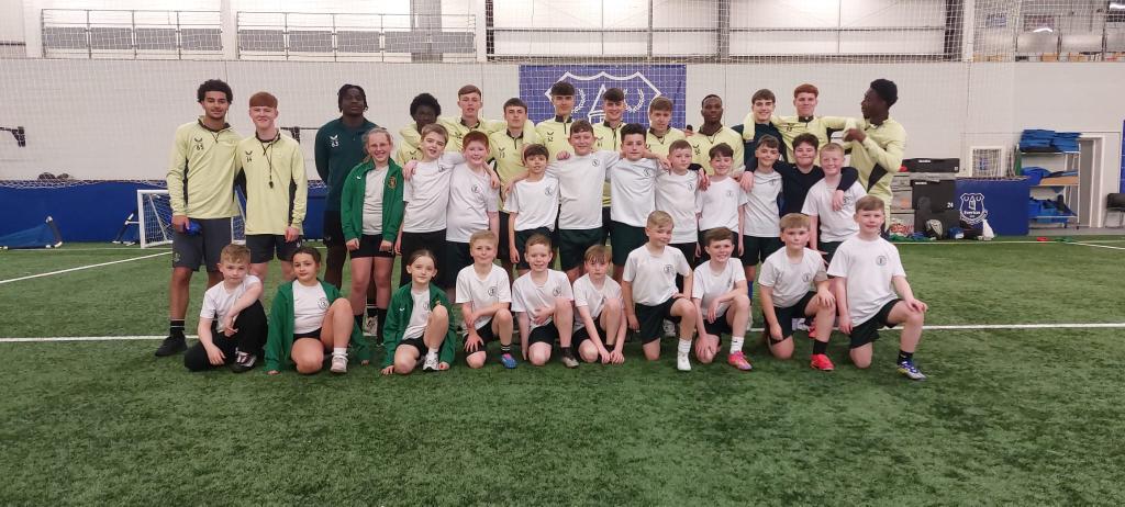 Some of our year 4, 5 and 6 pupils had an amazing day at Finch Farm today. They received a full day of coaching from Everton FC under 18s players. 
They also got an unexpected bonus and saw first team players Jesper Lindstrom and Orel Mangala ( pictured). <a href="/Everton/">Everton</a> <a href="/KnowsleySSP/">KnowsleySSP</a>