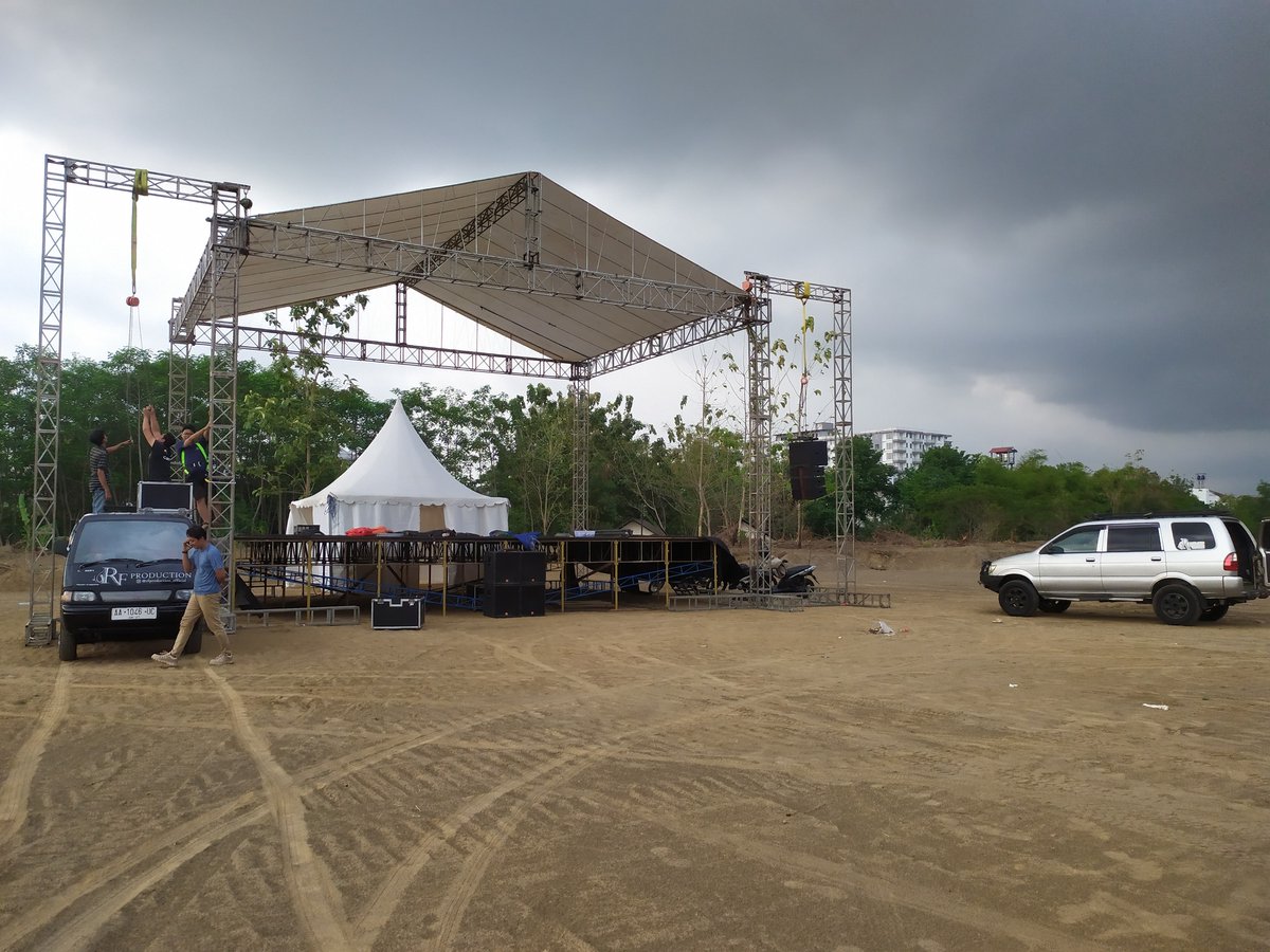 andi_setyaa's tweet photo. Jasa Sewa Sound System untuk Hajatan Area  Yogyakarta &amp; Sekitarnya🔊
☎️untuk  informasi lebih lanjut silahkan Hubungi kami di :
089-675-235-541
.
#rentalsoundjogja #sewasoundsystem #rentalsoundsystemyogyakarta #sewasoundsystemyogyakarta #sewasound #sewasound #PaketSoundJogja https://t.co/iYyRCCpEZH