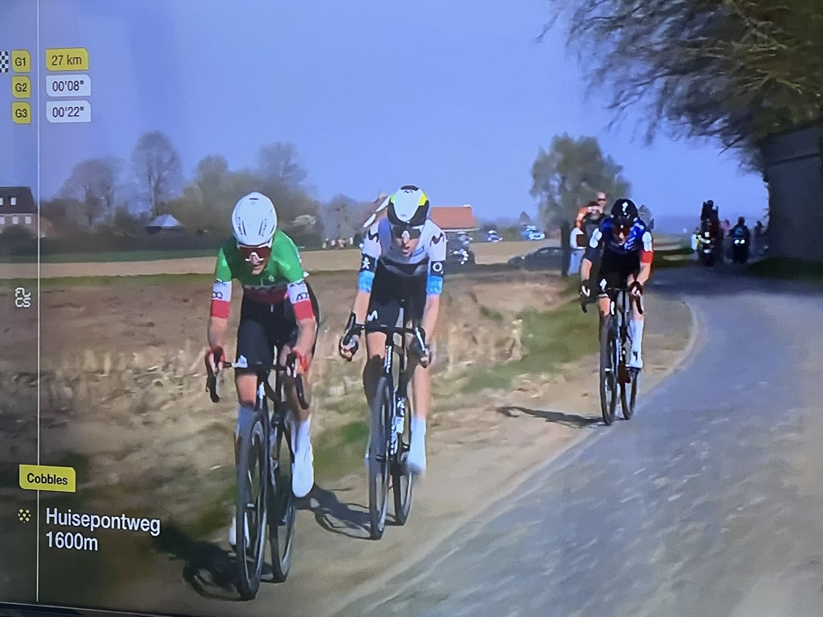 Ciscometal's tweet photo. Venga @MarlenReusser !
#cycling #DwarsdoorVlaanderen https://t.co/5bfhva0CmB