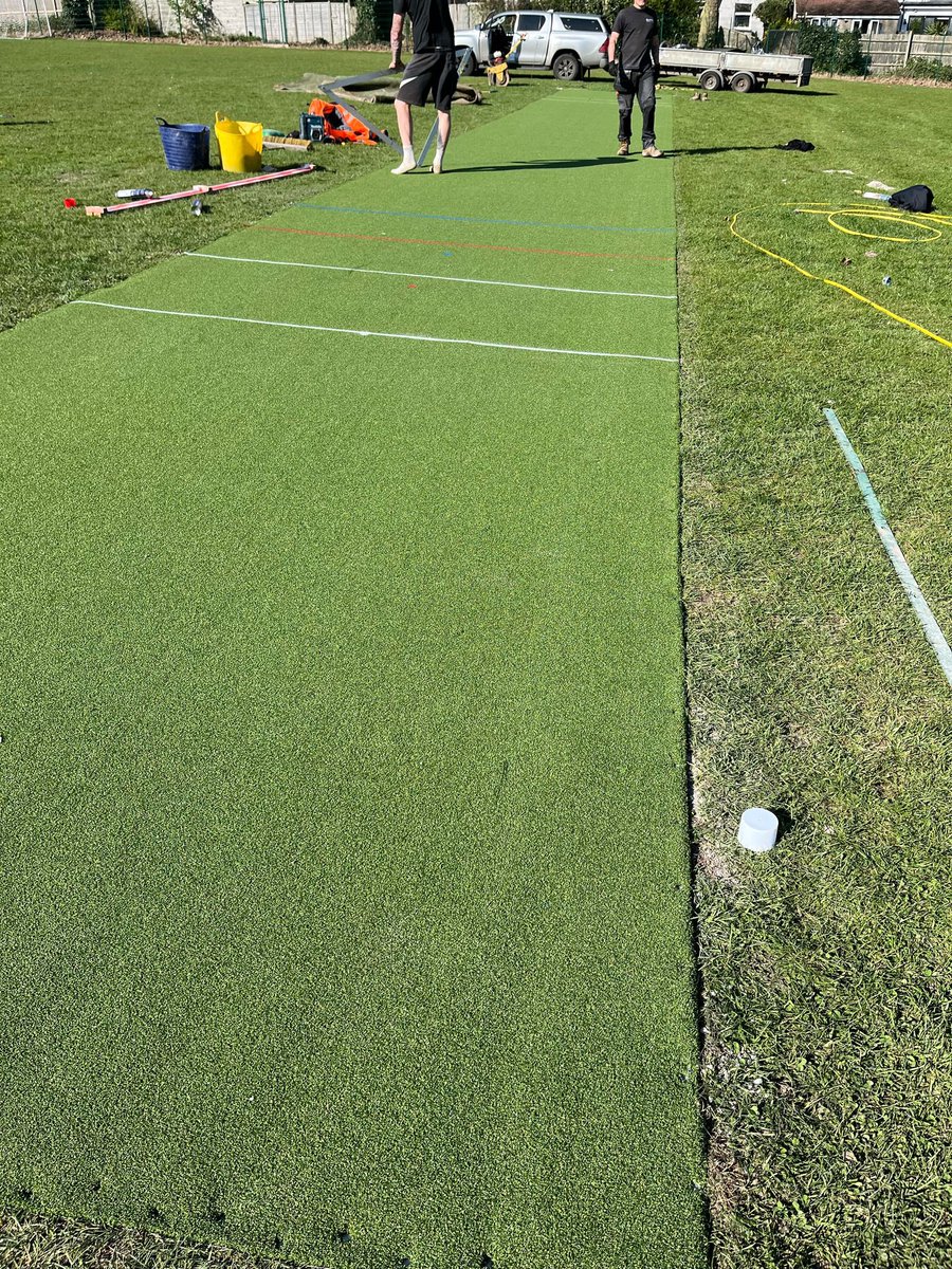 Louis Macklin tweet media