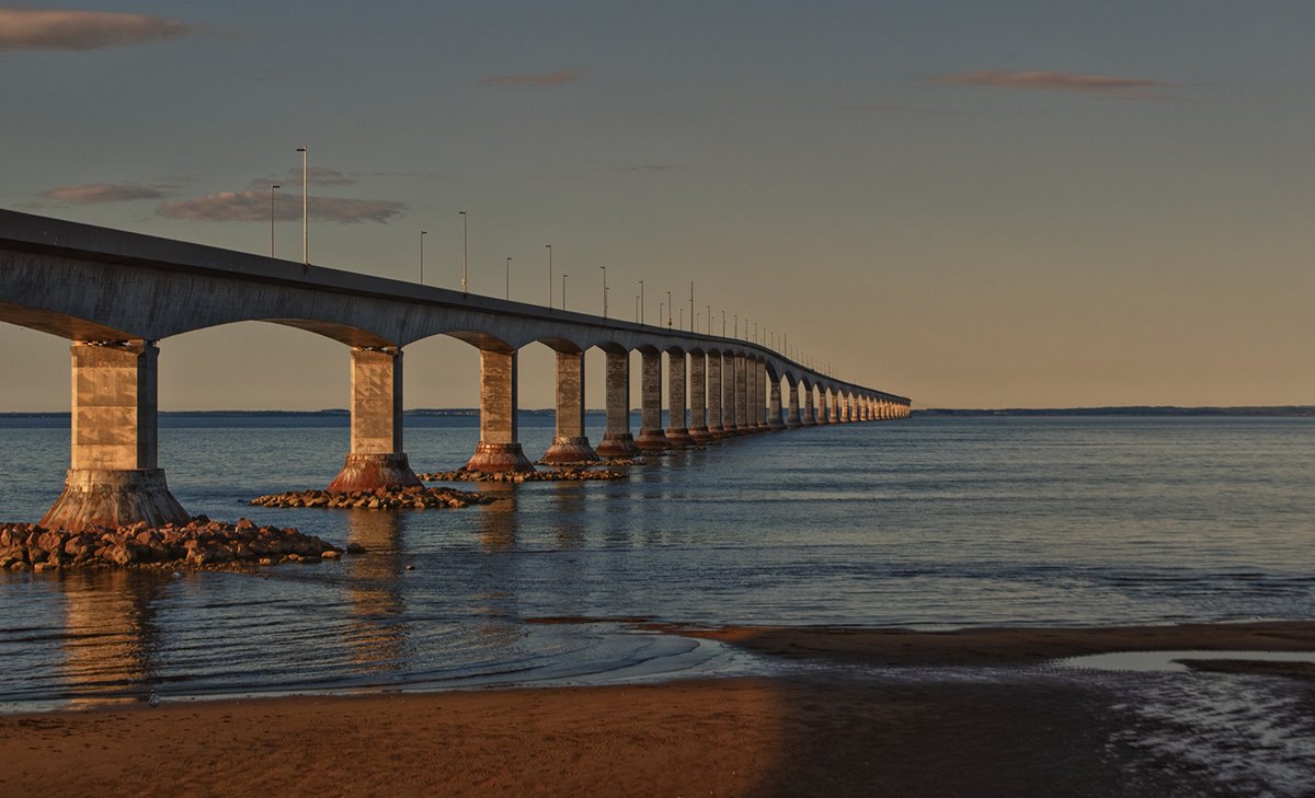 Sam_Alexandra23's tweet image. Good Day Gang!  Today let&apos;s share our best #Structural #Shapes.  Here I have curves and lines but you can share any shape as long as it&apos;s #manmade.  Have a Wonderful day out there and be safe! 📸🇨🇦