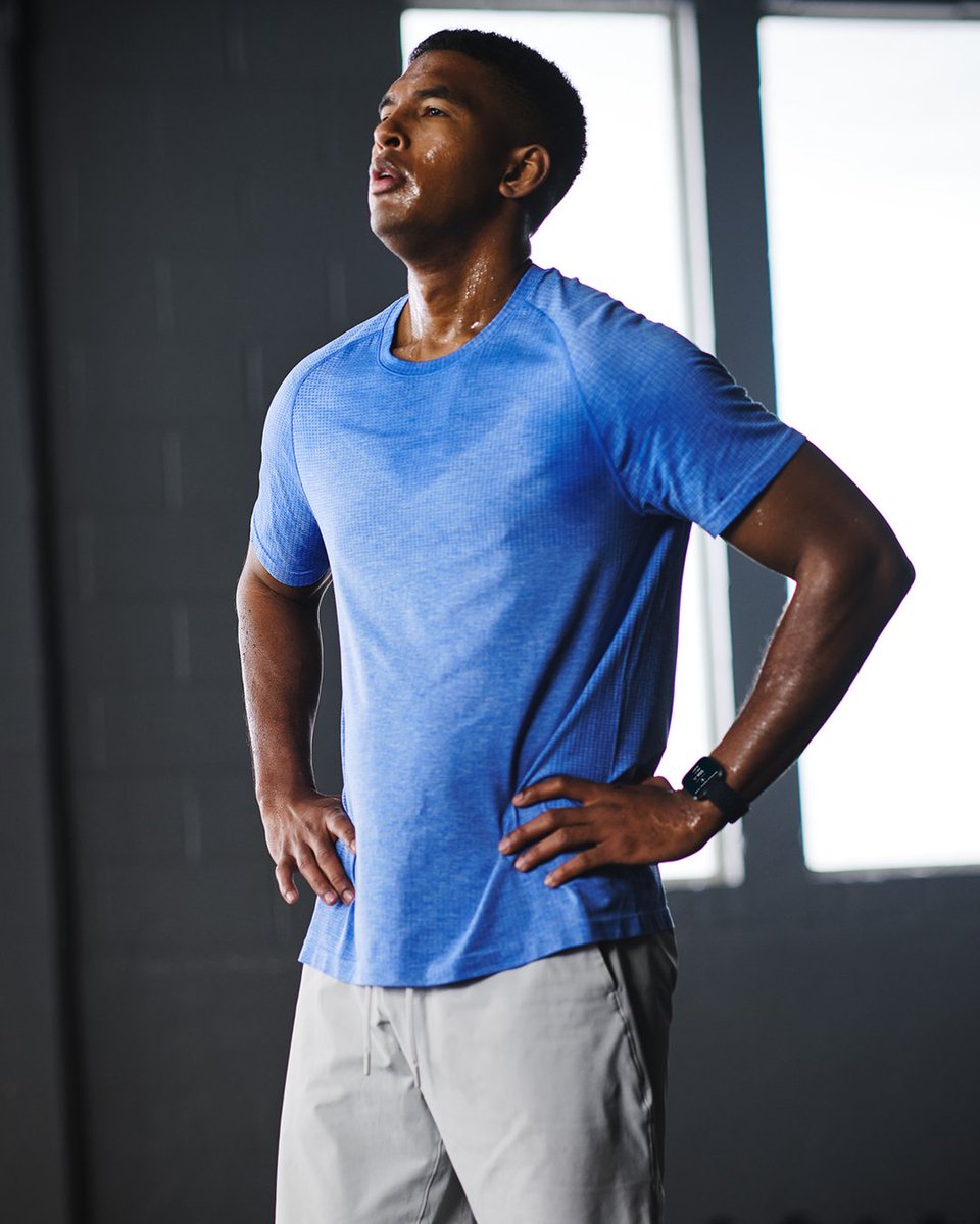 Maximale Sichtbarkeit bei jeder Bewegung. Egal ob in der prallen Sonne oder im Gym – dein Training bleibt immer im Fokus! #Bip6