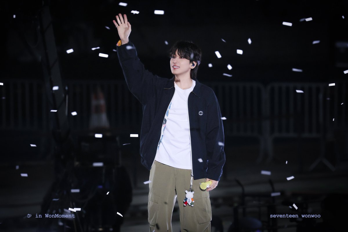 inWonMoment tweet media