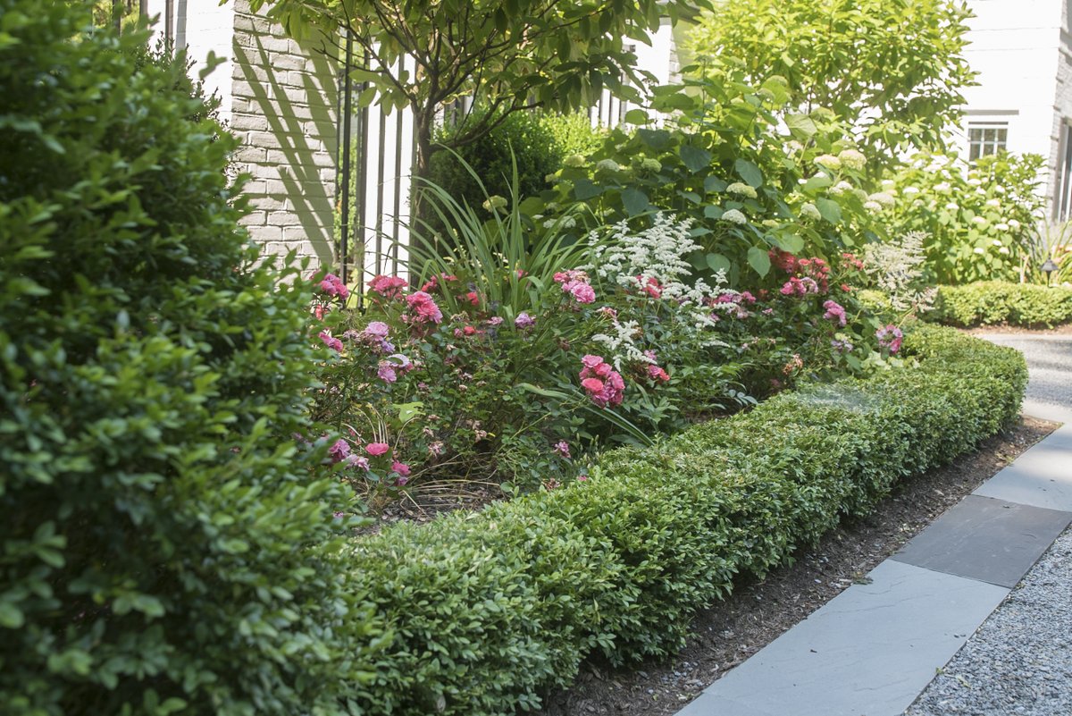 LerchBros's tweet image. Enhance your garden space this Spring. Check out all we offer at LerchBrothers.com !

#MarylandGardens #LerchBrothers #SpringProject #Outdoorliving  #GardenEnhancement #SpringGardening #GardenDesign #LerchBrothersGardens