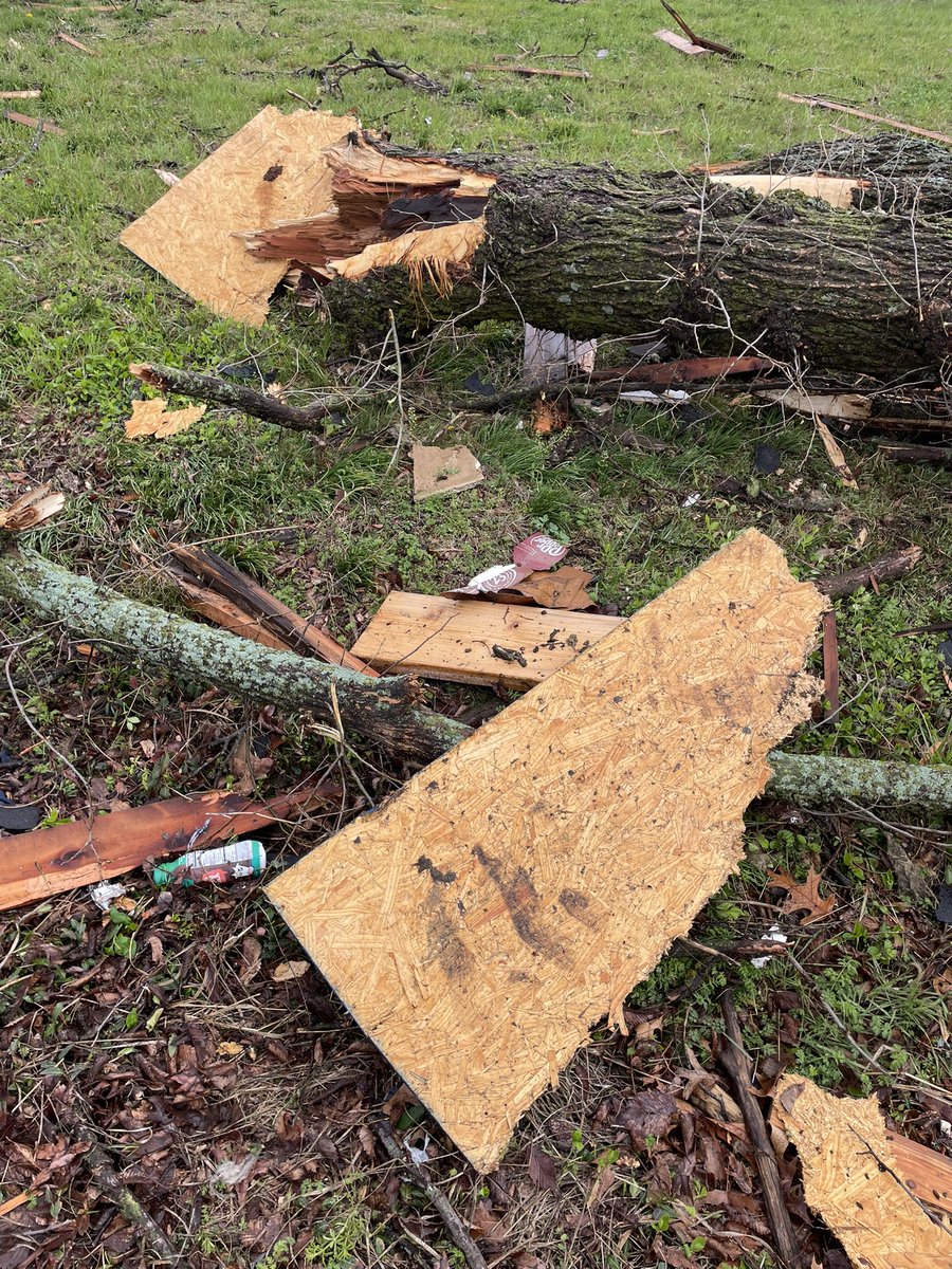 🧵 Pictures of the damage in Nevada. <a href="/KSHB41/">KSHB 41 News</a>