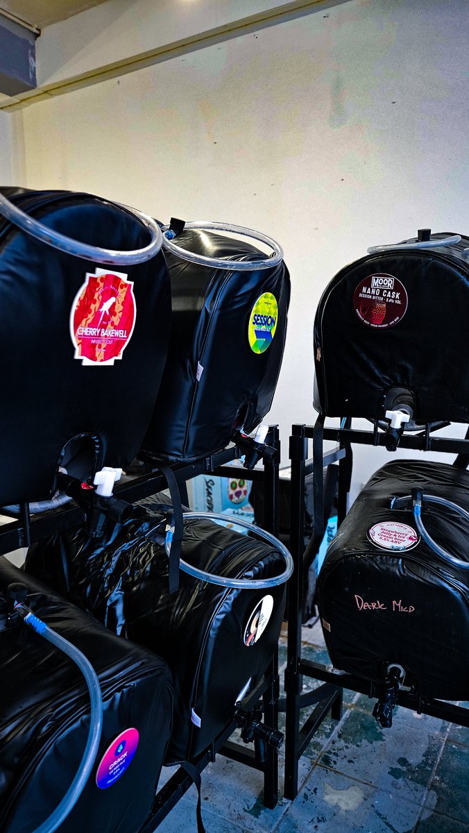 Three Hounds Beer Co tweet media