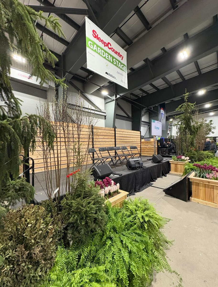 SyntaxStrategic's tweet image. #TeamSyntax has wrapped up another Ottawa Home Show, delivering exceptional on-site digital marketing and public relations services!
Let’s chat if you would like to learn more about our services: syntaxstrategic.ca
