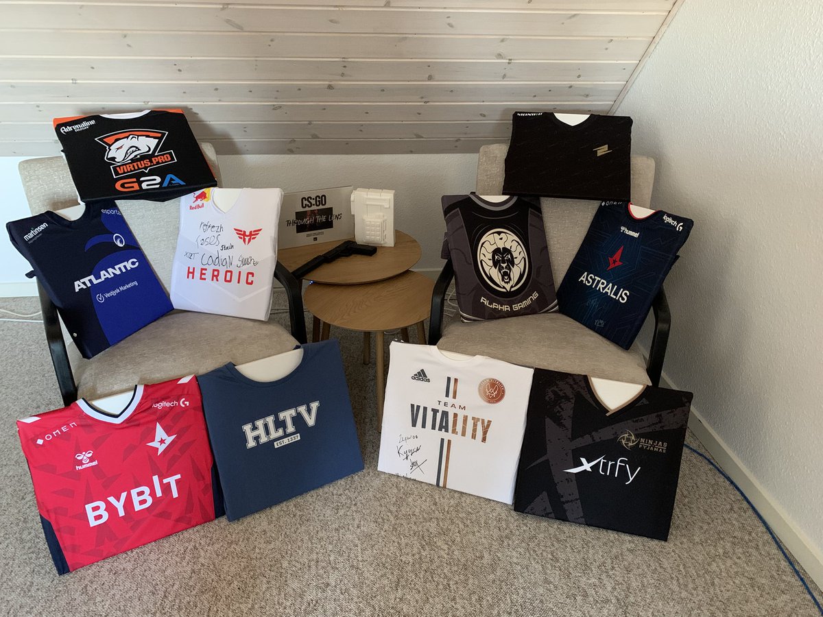 Kenneth "7ri" Nielsen (@k7rics) on Twitter photo Så blev der lavet lidt med de Jersey, har flere der venter. Men mon der er nogen fra <a href="/Dust2dk/">Dust2 🇩🇰</a> power ligaen der kunne tænke sig at måske få et spot?
Skriv da gerne! @masonic , <a href="/Sashi_Esport/">Sashi Esport 🥩</a> <a href="/WopaEsport/">WOPA Esport</a> <a href="/LinxLegacyGG/">Linx Legacy</a> <a href="/XIESPORTGG/">XI ESPORT</a> <a href="/SERA_ESPORT/">🟨SERA ESPORT⬛️</a> <a href="/Kronjyllands/">Kronjyllands Esport & Tech Klub</a> André? Tag gerne! Så blev der lavet lidt med de Jersey, har flere der venter. Men mon der er nogen fra <a href="/Dust2dk/">Dust2 🇩🇰</a> power ligaen der kunne tænke sig at måske få et spot?
Skriv da gerne! @masonic , <a href="/Sashi_Esport/">Sashi Esport 🥩</a> <a href="/WopaEsport/">WOPA Esport</a> <a href="/LinxLegacyGG/">Linx Legacy</a> <a href="/XIESPORTGG/">XI ESPORT</a> <a href="/SERA_ESPORT/">🟨SERA ESPORT⬛️</a> <a href="/Kronjyllands/">Kronjyllands Esport & Tech Klub</a> André? Tag gerne!