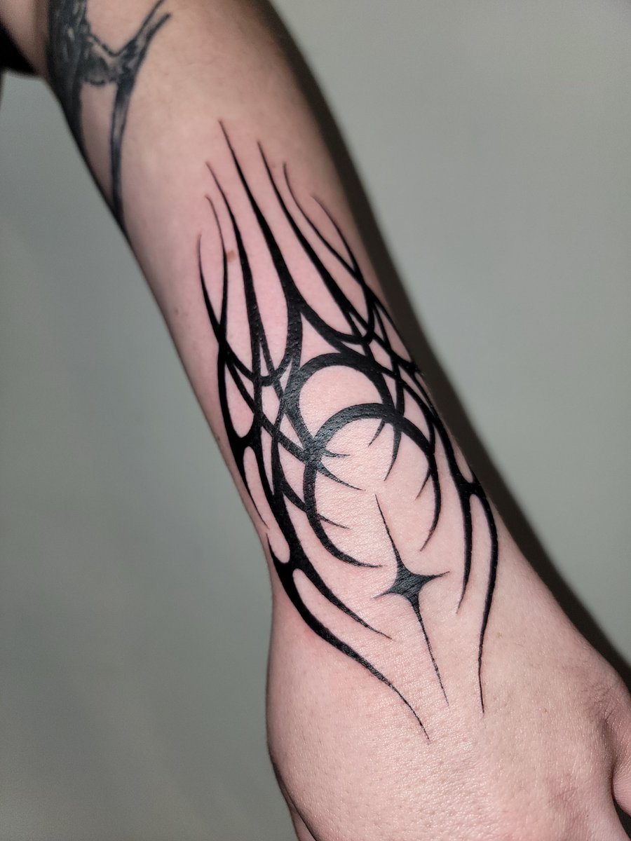 zurastral's tweet image. Sigil cuff armour for Cierra ☆
Love how this turned out so much
#celestialsigilism