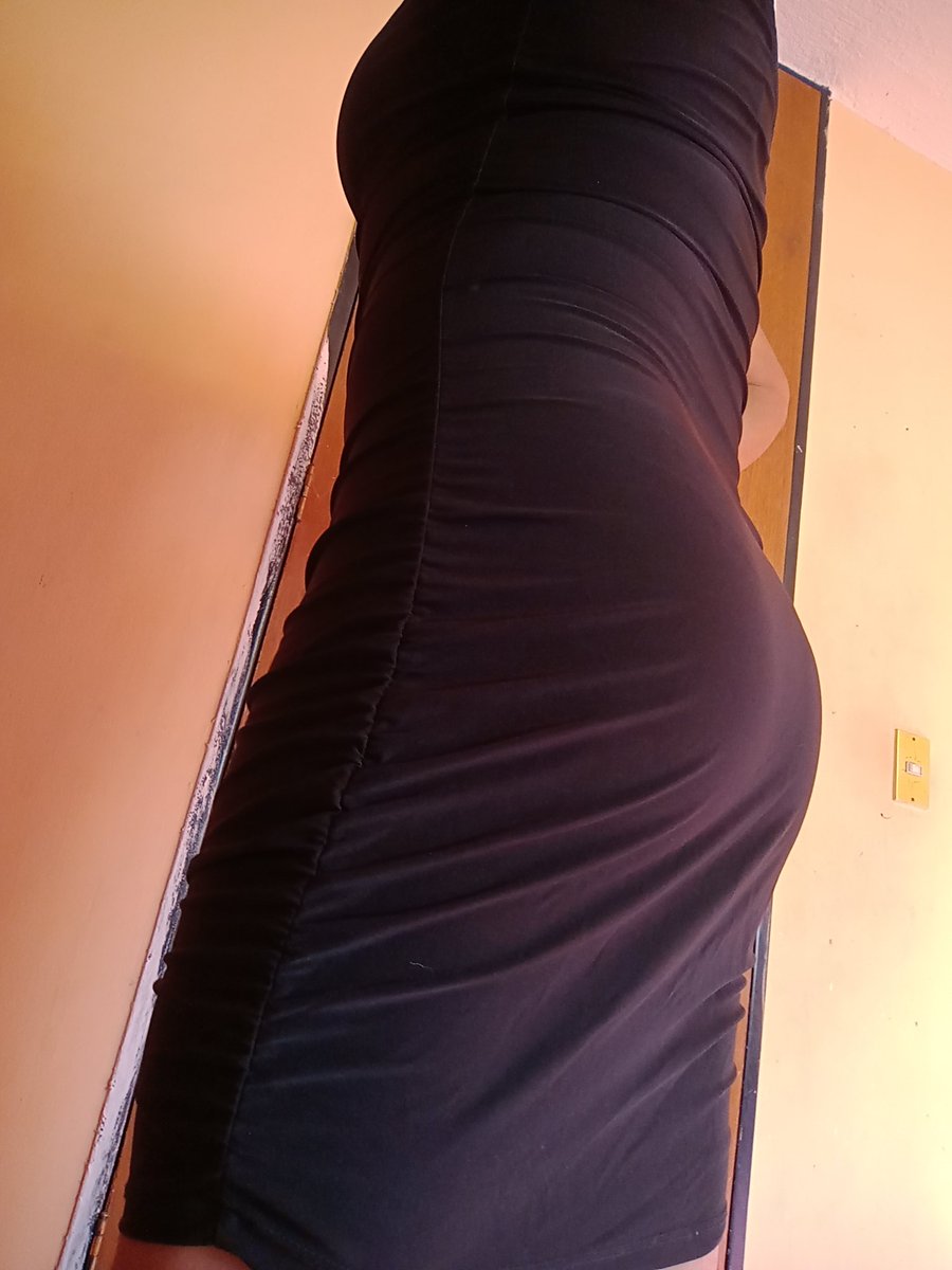 tv_jimena's tweet photo. Photo para q no me extrañen....ya se q los tengo olvidados pero ando a las carreras siempre. 
Rico beso a su parte bb
😘💋💋💋💋💋💋💋💦🥛,🤤 

Hoy más formal me tocó salir ojala les guste como a mí 😎 https://t.co/5TrkFKDAAX