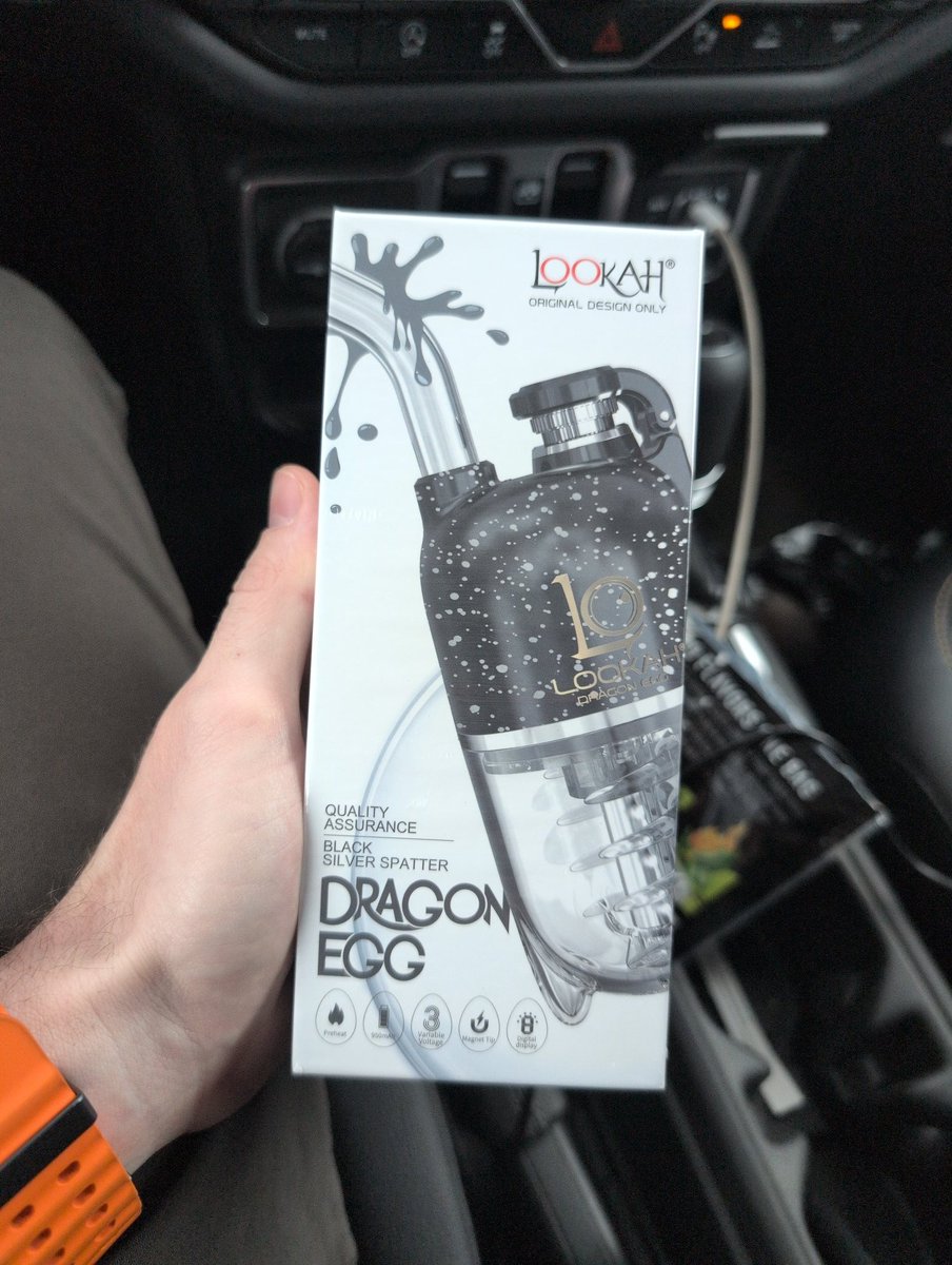 heathen_streamz's tweet photo. Congratulations to TheTokenVet for winning the #DinoEgg E Rig from #Lookah
I hope you enjoy it!!
If you want to be a part of the pop up giveaways, ya gotta be in the streams!! Ya never know when I'm gonna feel like giving stuff away!
Stay tuned for more stuff!!!
#CannaCommunity