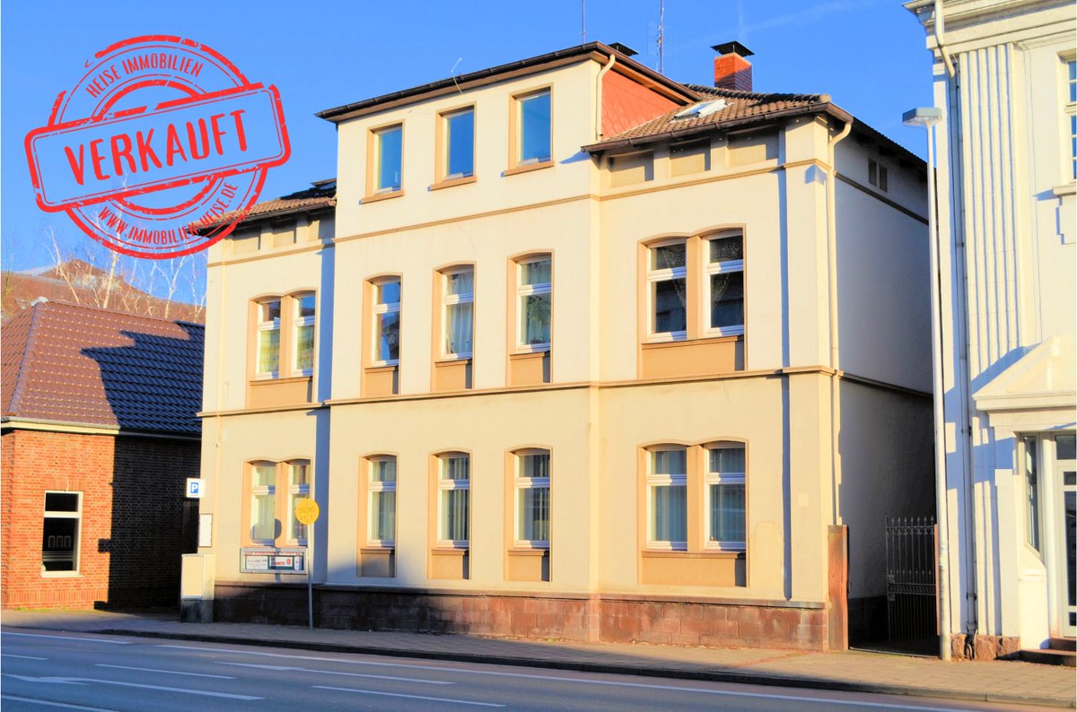 HeiseImmo's tweet photo. Auch in diesem Jahr haben wir wieder viele Menschen glücklich gemacht!
Seit über 55 Jahren sind wir für Sie da – in Holzminden, Höxter, Stadtoldendorf, Eschershausen, Boffzen, Neuhaus, Silberborn und Umgebung. Vertrauen, Erfahrung und Kompetenz – https://t.co/CNULejWj9m https://t.co/5XtiFbAuLA