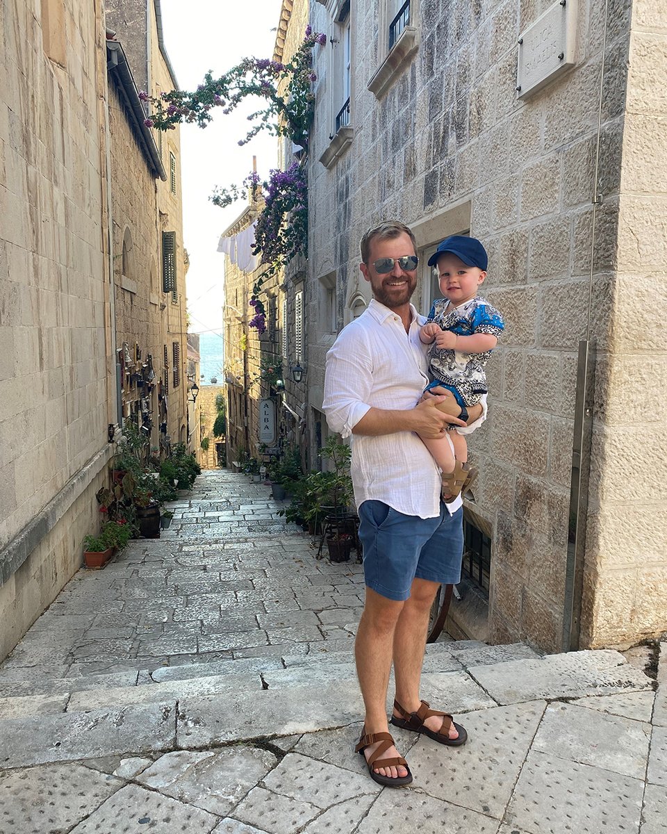 MayoMN_RadRes's tweet photo. π 1st Year Resident Spotlight: John Strikwerda, M.D. π
π‘ Why Mayo: "The brilliant, humble faculty and talented co-residents whoβve become great friends. The wide pathology exposure and Mayoβs patient-centered culture."
π Welcome, Dr. Strikwerda!
#RadResWednesday #MayoRad https://t.co/BxfN8w9WXN