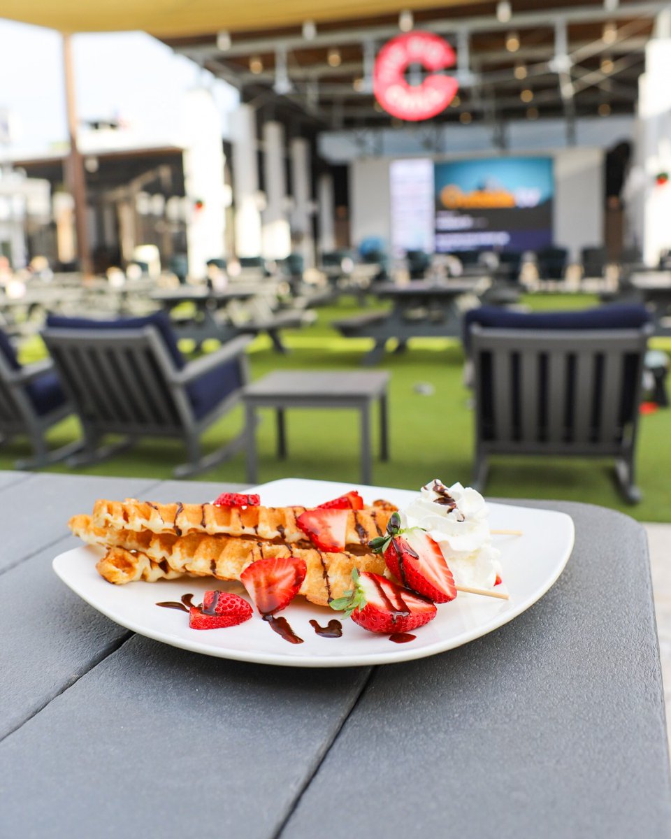 TheBigChill30A's tweet photo. Breakfast for lunch?! Don't mind if I do!🧇🍓Visit https://t.co/ZeWanUlQJZ to check out the menus and see what's happening! See ya there!

#thebigchill30a #sowal #watersound #hey30a #30abeaches #30a #30alife #30aevents #visitsouthwalton #30aeats #watersoundbeach #familyfriendly https://t.co/PBh9hmBglG