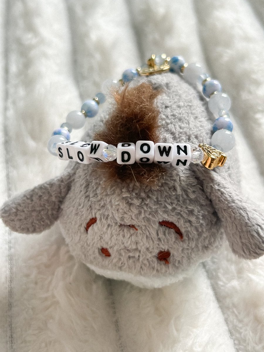 lexivas's tweet image. and the designed beads to match the theme are so pretty, I can’t believe it. 🧸

@littlewordsproj discount code - BALEXIVAS

this isn’t even a paid promo, I just love these so much and I need to share lol 🥰

instagram.com/p/DH8y7sJuomF/