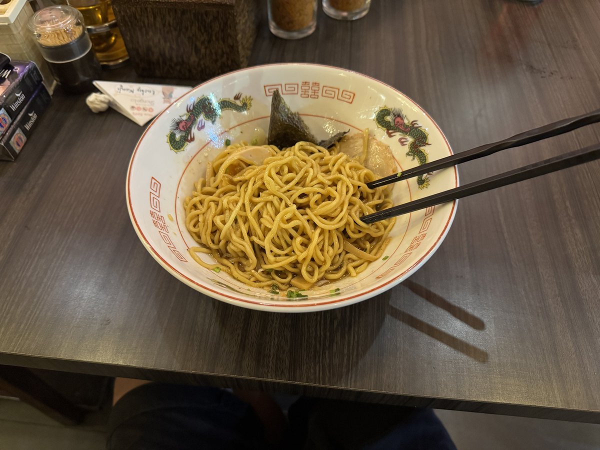 JaticNews's tweet photo. まさかの昼夜
まぁ仕方ないね

#カンボジア https://t.co/ZV7go4tNWV