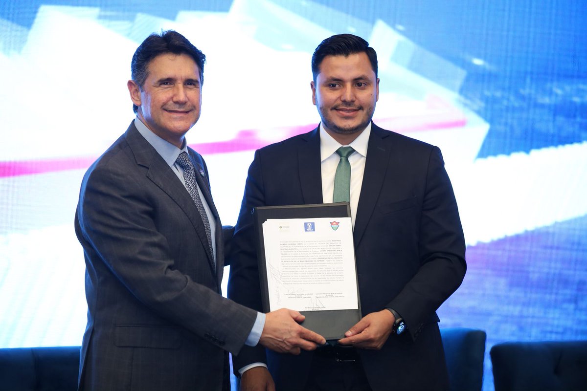 FUNDESA's tweet image. ✍🏽️Firma:  Mancomunidad para Vía Express 

Un proyecto clave para mejorar la conectividad y competitividad del Departamento de Guatemala.