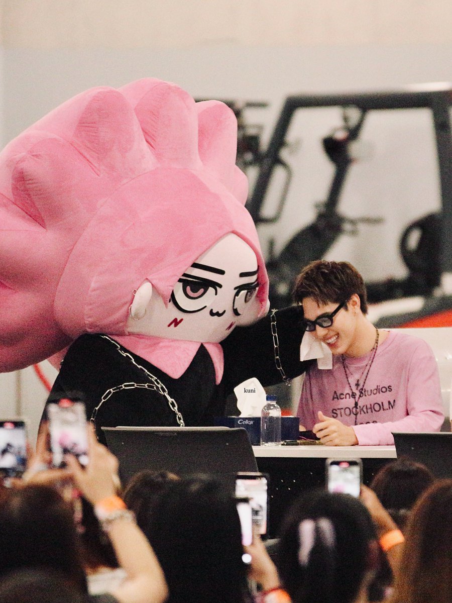 kunistudio's tweet image. พ่อพ่อเหนื่อยม้าย นีน่ารักพ่อพ่อน้า🥹🤏🏼
✿ @Hirunkit_ ✿
SKYNANI BOOK FAIR FANSIGN
020425 : #BKKIBF2025xSkyNani
#hirunkit_