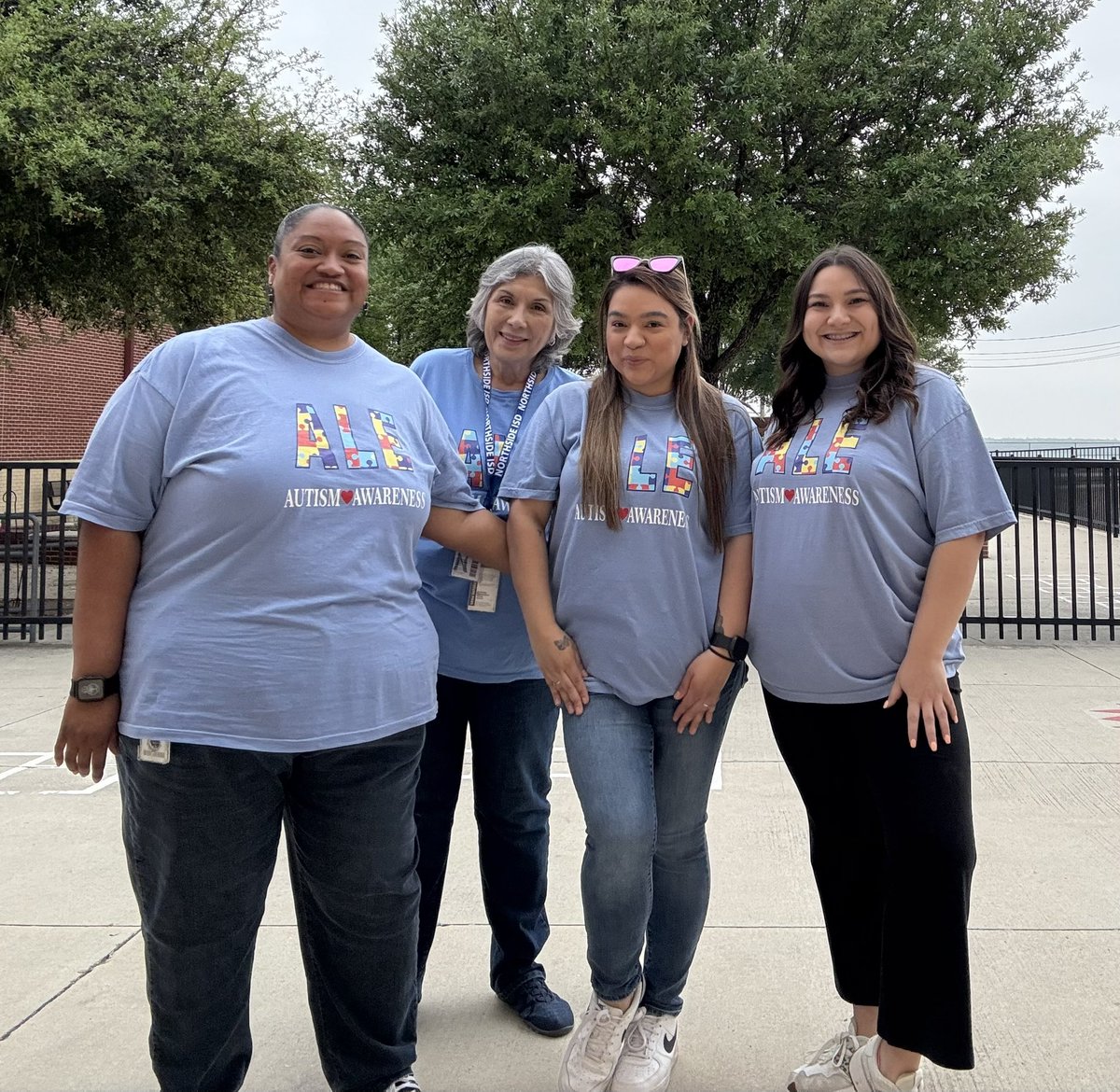 I’m so lucky to be teaching the best group of students and to be working with the best paras! 🐾💜♾️🧩<a href="/nisdbehlaues/"><a href="/NISD/">Northside ISD</a>BehlauES</a> <a href="/NISDSpecialEd/">NISD Special Ed</a> @NISD #AutismAwarenessDay #AutismAcceptanceDay 
#AutismAwarenessMonth #paraprofessionalday