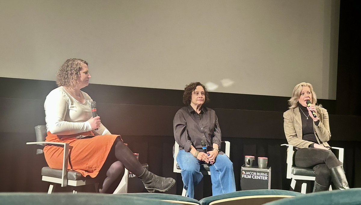 Kate Mathews (@oufsd_arts) on Twitter photo Thank you to <a href="/jbfc_ny/">Burns Film Center</a> for hosting <a href="/OHSPride/">OHS</a> Media and Film students for a showing of The Arrivals followed by a discussion with the filmmakers! Very impactful! burnsfilmcenter.org/booking/the-ar… <a href="/OssiningSchools/">Ossining UFSD</a> <a href="/Mary_FoxAlter/">Mary Fox-Alter</a> <a href="/mariaAmeyer03/">Maria Angélica Asilis Meyer (she/her/hers/ella)</a> <a href="/OHSPrin_Langley/">LaToya Langley</a> <a href="/OHSPHOTO/">Mrwhitehead</a> @lin_ohs Thank you to <a href="/jbfc_ny/">Burns Film Center</a> for hosting <a href="/OHSPride/">OHS</a> Media and Film students for a showing of The Arrivals followed by a discussion with the filmmakers! Very impactful! burnsfilmcenter.org/booking/the-ar… <a href="/OssiningSchools/">Ossining UFSD</a> <a href="/Mary_FoxAlter/">Mary Fox-Alter</a> <a href="/mariaAmeyer03/">Maria Angélica Asilis Meyer (she/her/hers/ella)</a> <a href="/OHSPrin_Langley/">LaToya Langley</a> <a href="/OHSPHOTO/">Mrwhitehead</a> @lin_ohs
