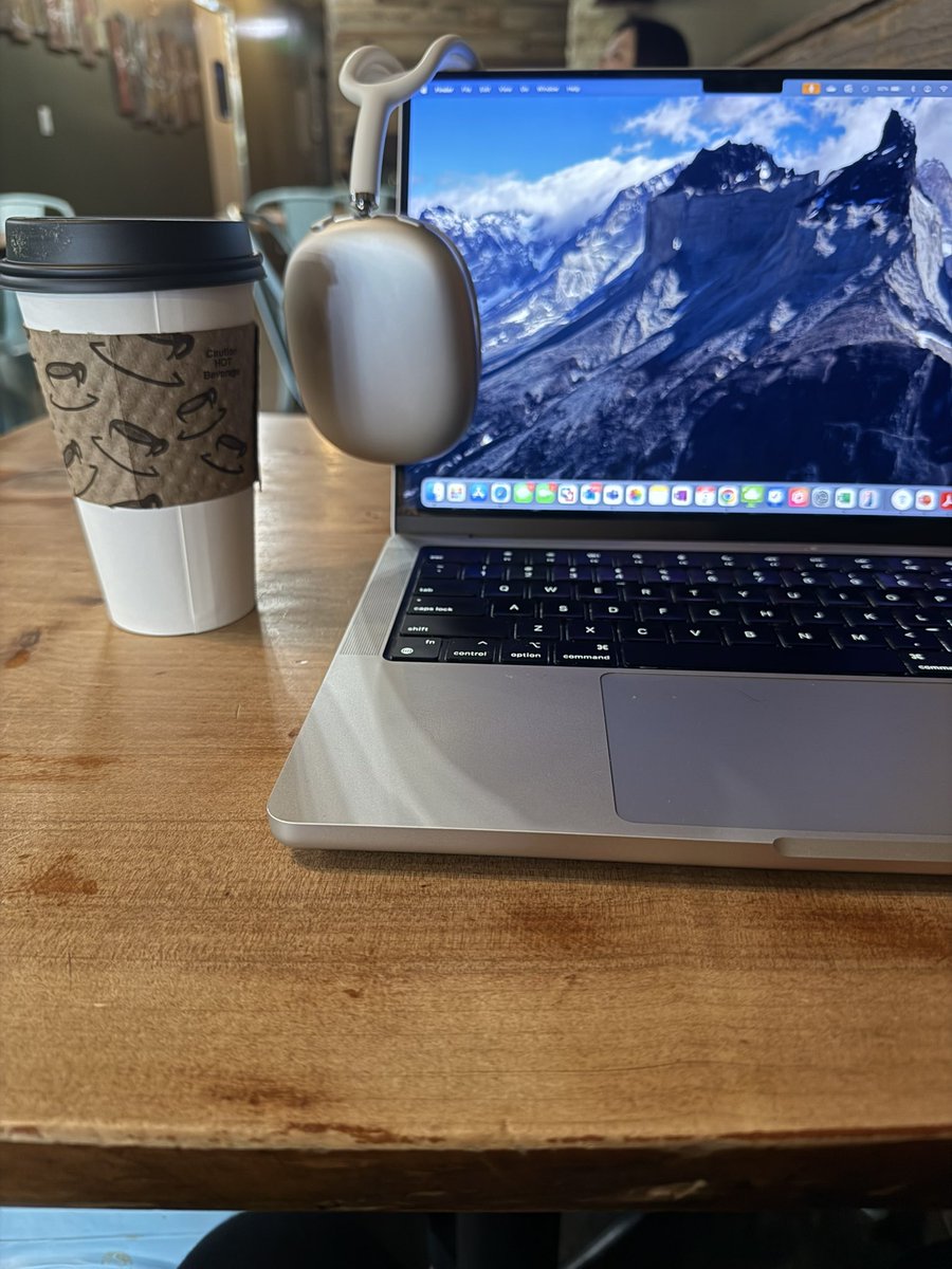 write_err's tweet photo. USD 9 for a coffee.

Cali, are you alright? https://t.co/v8XnQS2A1P