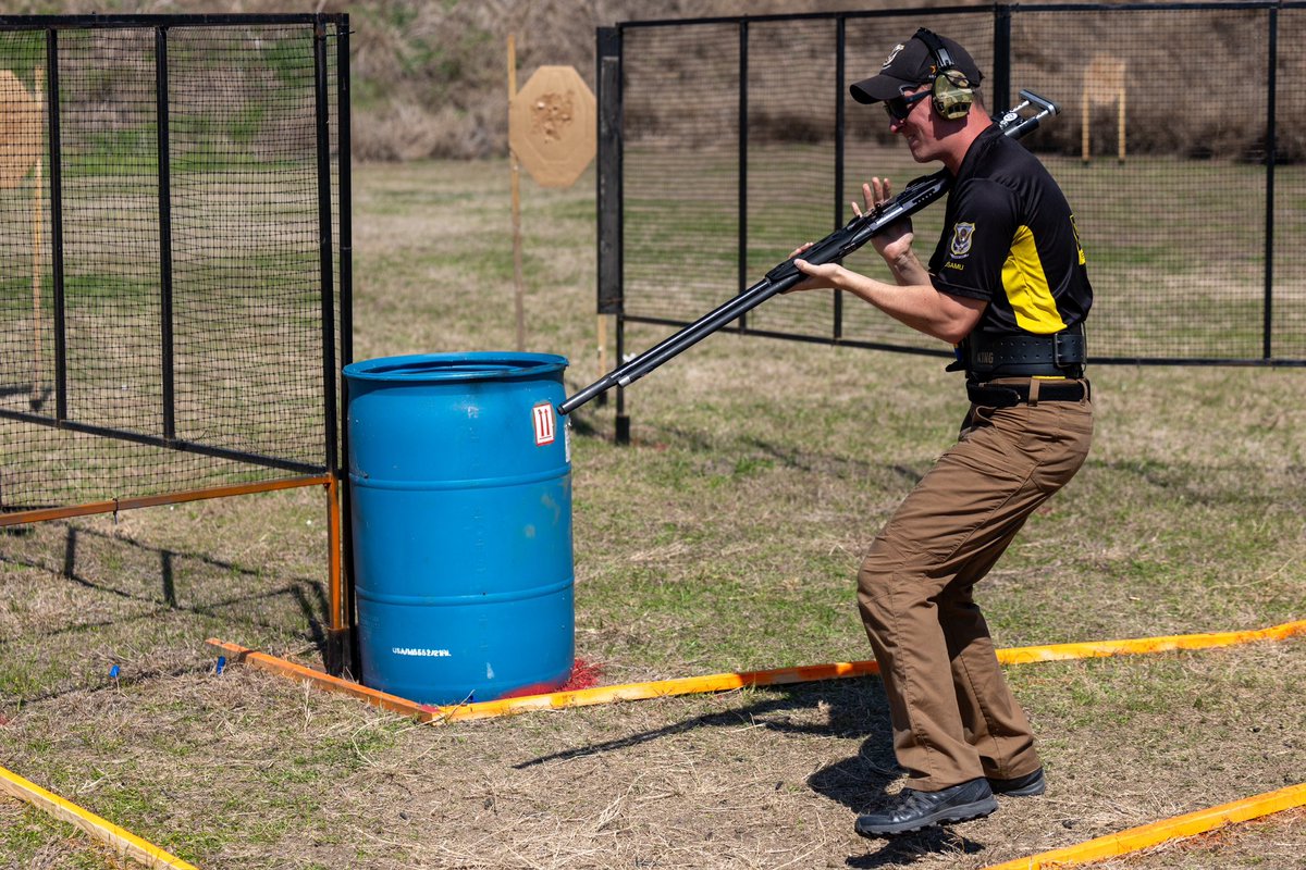 USAMUSoldiers's tweet image. Did you know that the Action Shooting Team competes with 10 different calibers? 

9mm
.40 Cal
.38 Super Comp
5.56
12 Gauge
6mm ARC 
.224 Valkyrie
6.5 Creedmoor
6 GT
.308 WIN

#precisionrifle #actionshooting #uspsa #rifle #pistol #shotgun